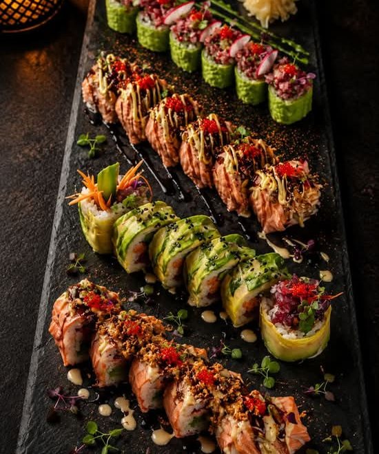 The chef’s surprise, 20 pieces on a long slate